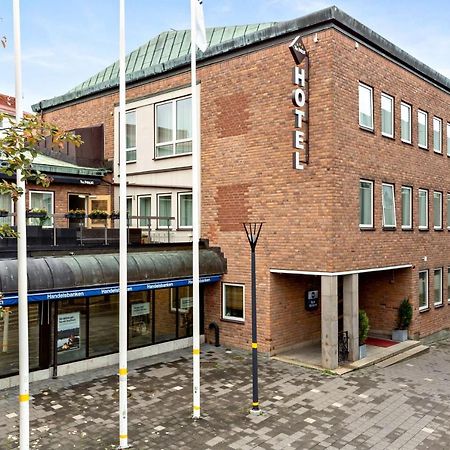 西佳人民酒店 Åkersberga 外观 照片
